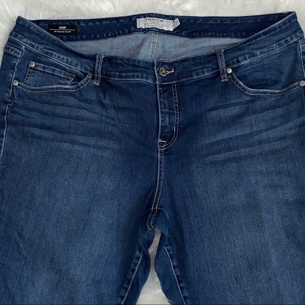 TORRID Classic Skinny Jeans - Picture 4 of 13